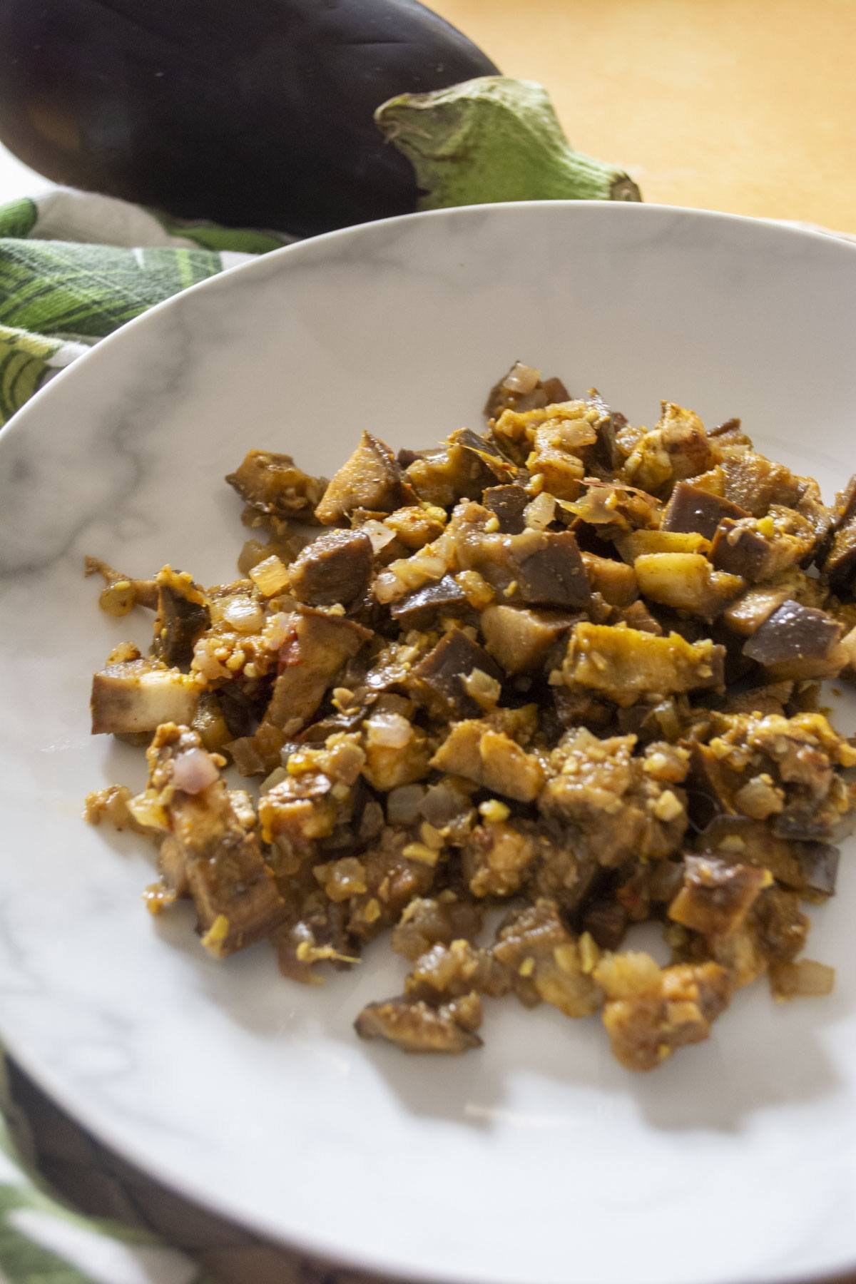 Curry végétarien aux aubergines : une recette pour l'été